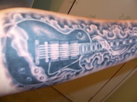 black and white Les Paul tattoo black and white Les Paul tattoo